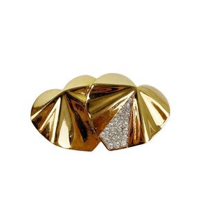 Vintage Nina Ricci heart brooch pin